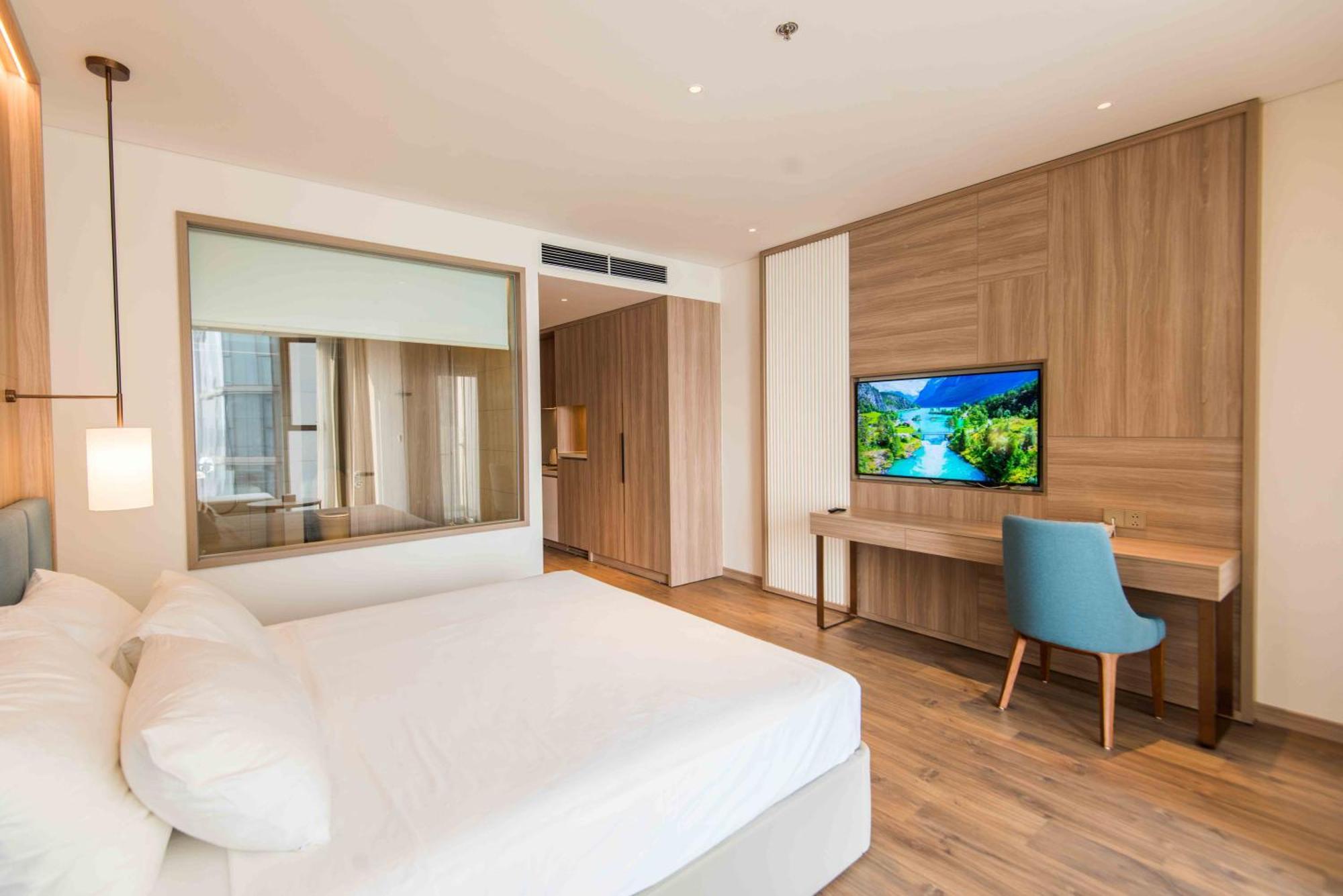 A La Carte Ha Long Apartment By The Beach Exterior photo